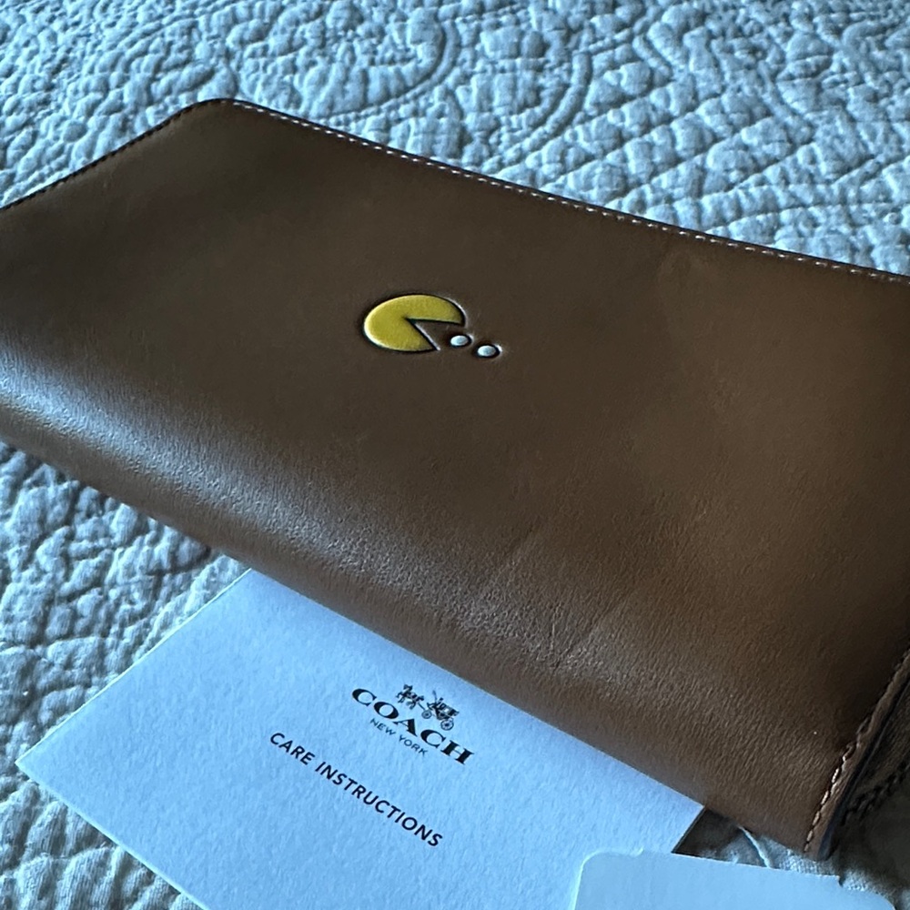 Coach saddle Brown Wallet with Yellow Pac-Man Motif - Picture 3 of 11